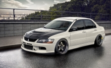  Mitsubishi Lancer     